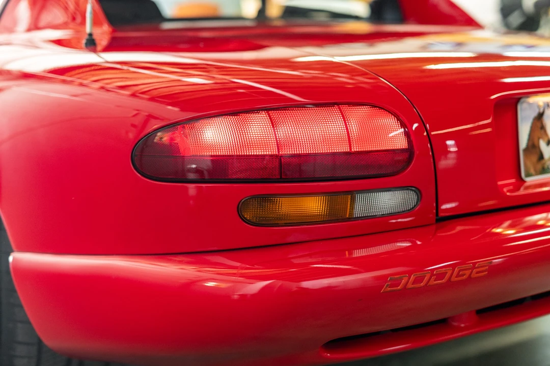 1993 Dodge Viper 1st Gen - Image 27 of 31