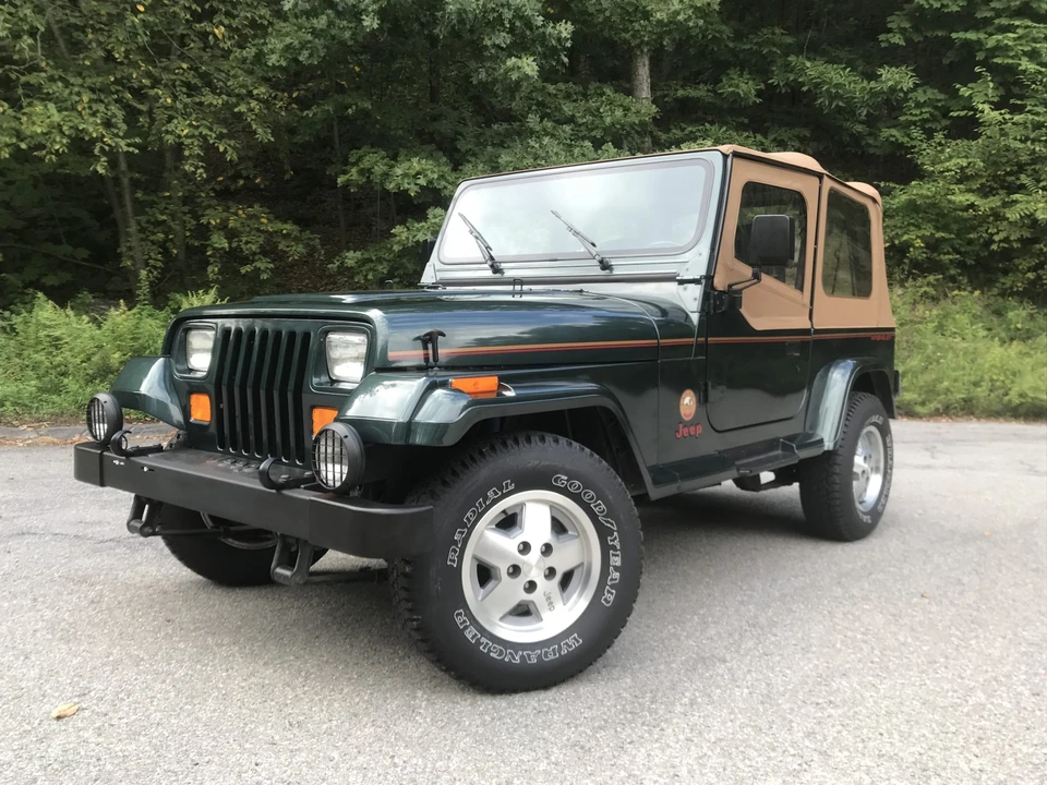 1993 Jeep YJ Wrangler - Image 4 of 31