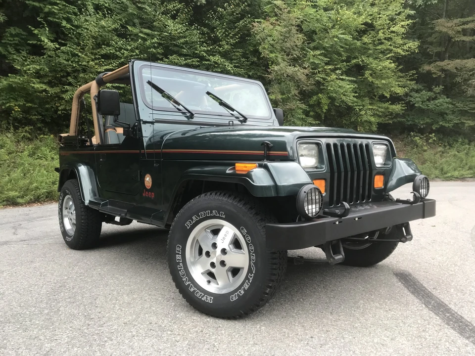 1993 Jeep YJ Wrangler - Image 20 of 31
