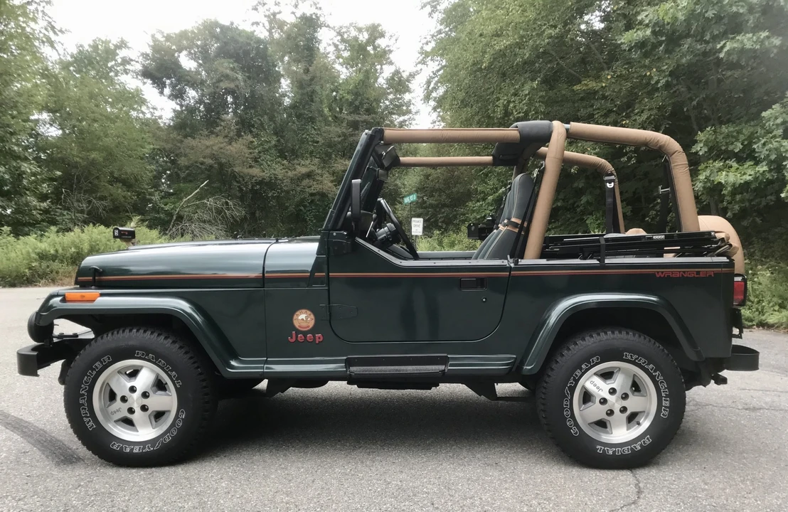 1993 Jeep YJ Wrangler - Image 11 of 31