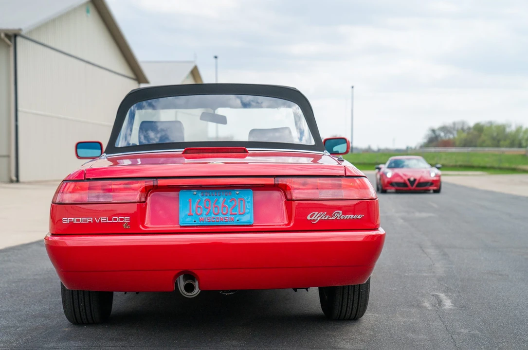 1994 Alfa Romeo Series 4 - Image 8 of 31
