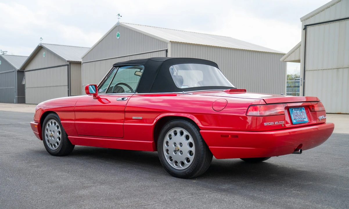 1994 Alfa Romeo Series 4 - Image 10 of 31