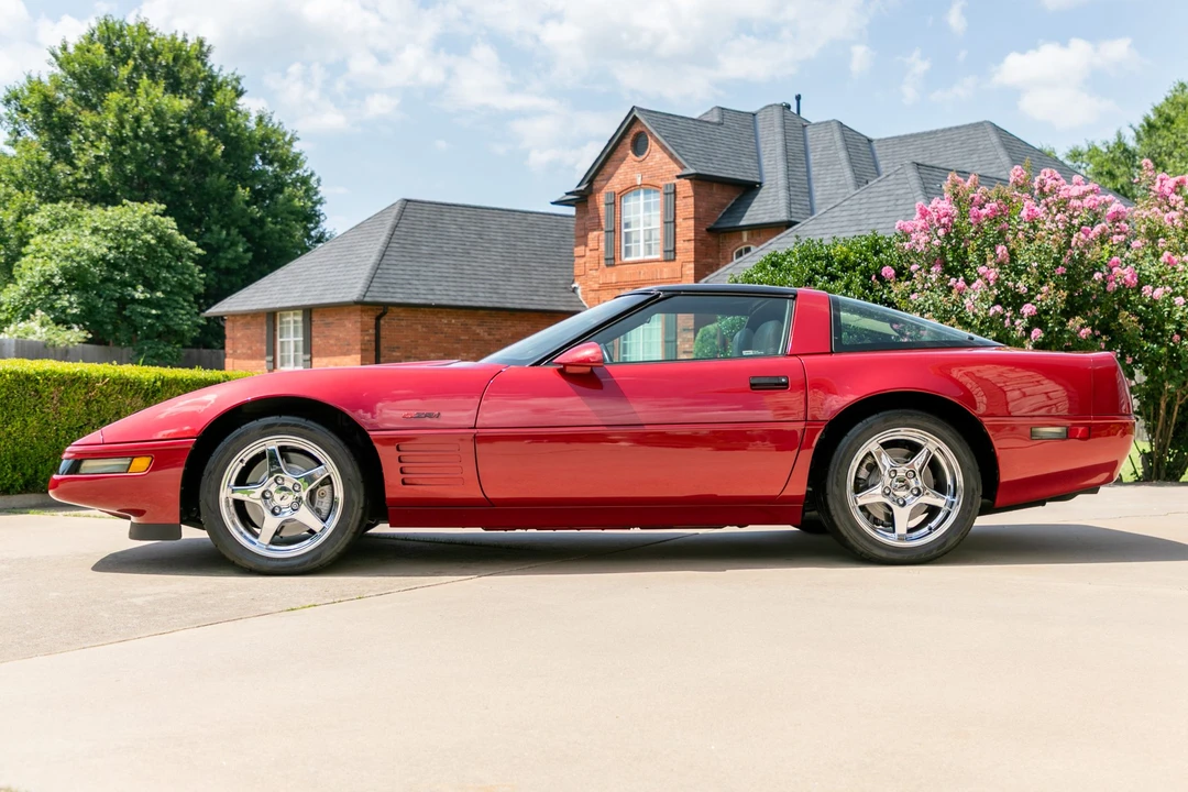 1994 Chevrolet Corvette C4 ZR1 - Image 3 of 31