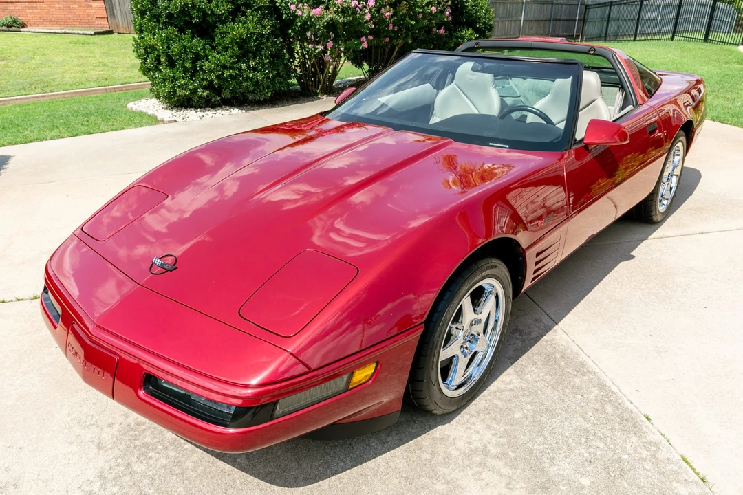 1994 Chevrolet Corvette C4 ZR1 - Image 18 of 31