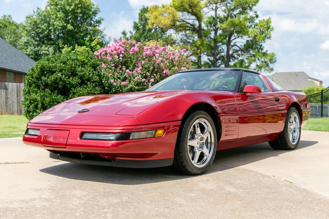 1994 Chevrolet Corvette C4 ZR1 - Image 2 of 31