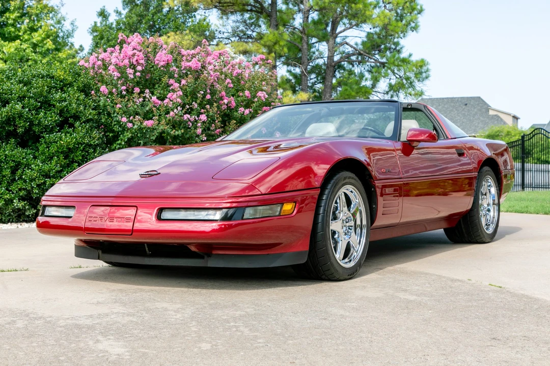 1994 Chevrolet Corvette C4 ZR1 - Image 17 of 31