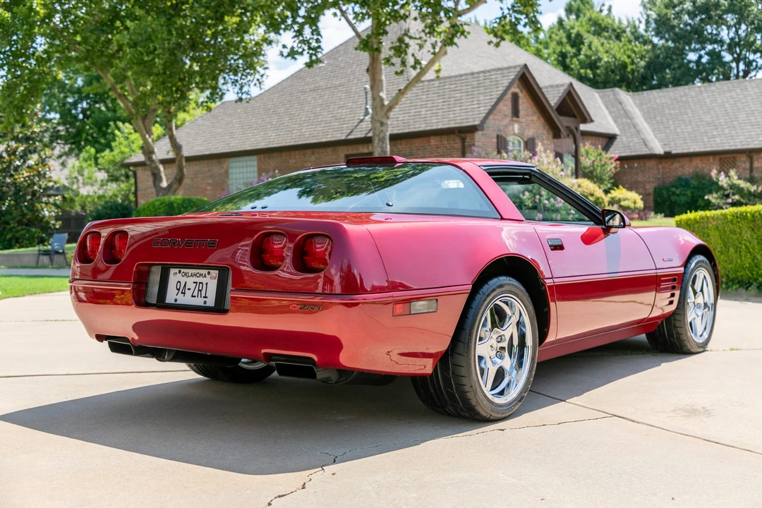 1994 Chevrolet Corvette C4 ZR1 - Image 11 of 31