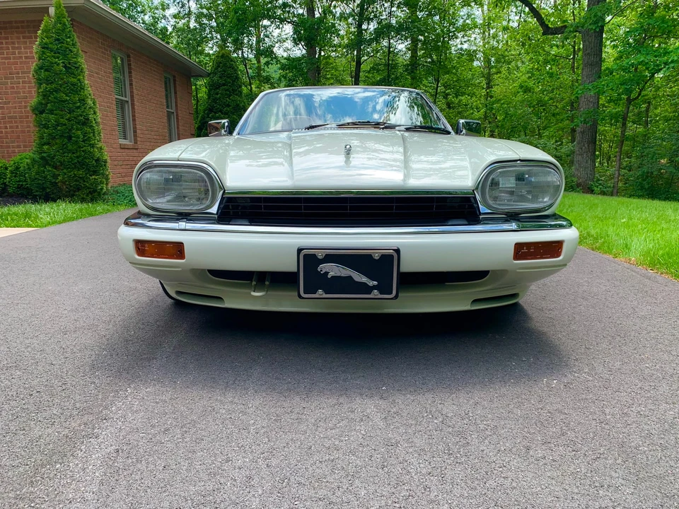 1994 Jaguar XJS Convertible - Image 17 of 31