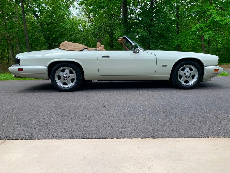 1994 Jaguar XJS Convertible - Image 12 of 31
