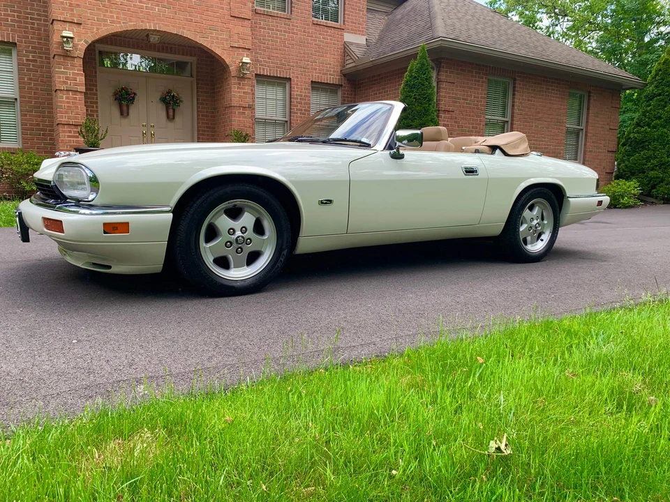 1994 Jaguar XJS Convertible - Image 4 of 31