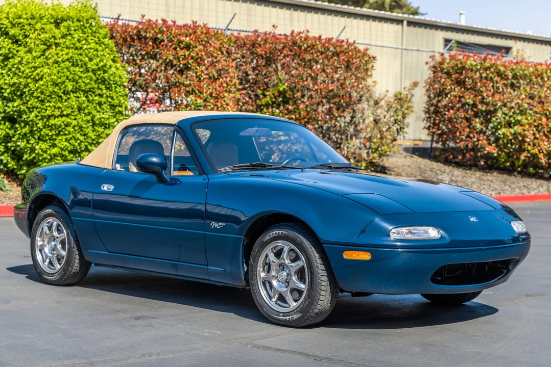 1994 Mazda NA MX-5 Miata - Image 6 of 31