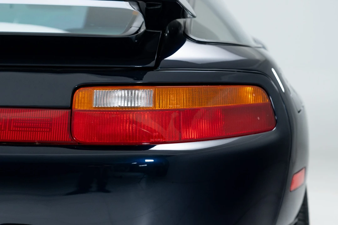 1994 Porsche 928 GTS - Image 24 of 31