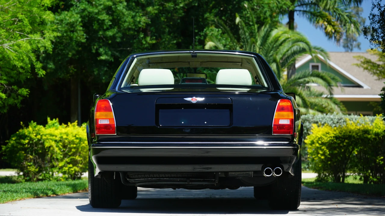 1995 Bentley Continental R - Image 8 of 31