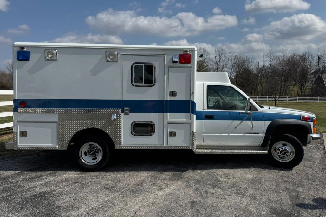 1995 Chevrolet C/K 4th Gen - Image 3 of 9