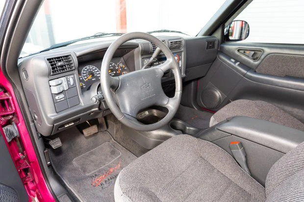 1995 Chevrolet S-10 - Image 5 of 8