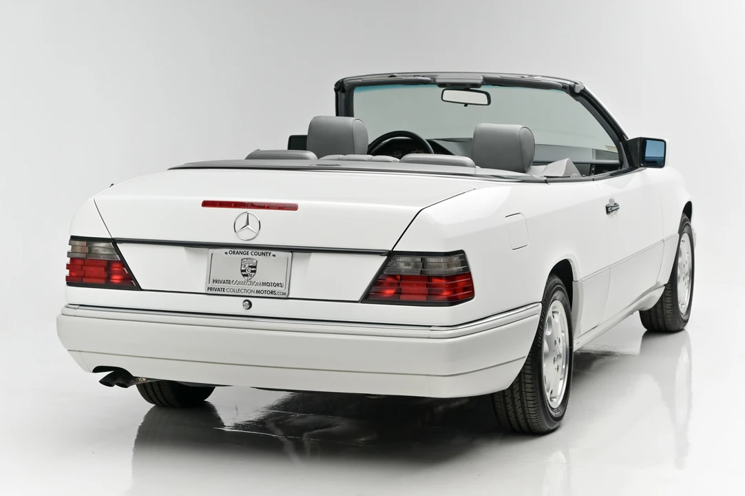 1995 Mercedes-Benz W124 E-Class - Image 9 of 31