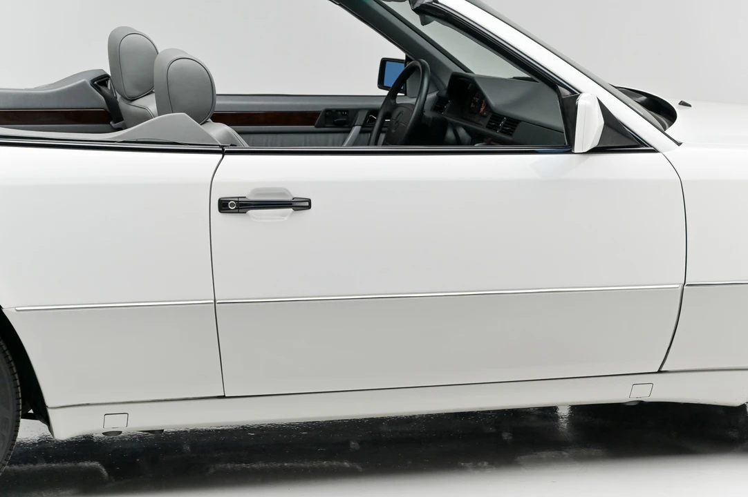 1995 Mercedes-Benz W124 E-Class - Image 15 of 31