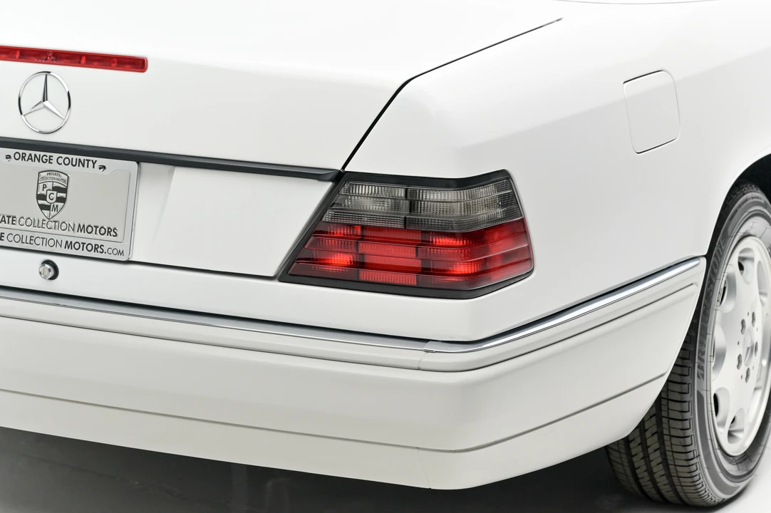 1995 Mercedes-Benz W124 E-Class - Image 27 of 31