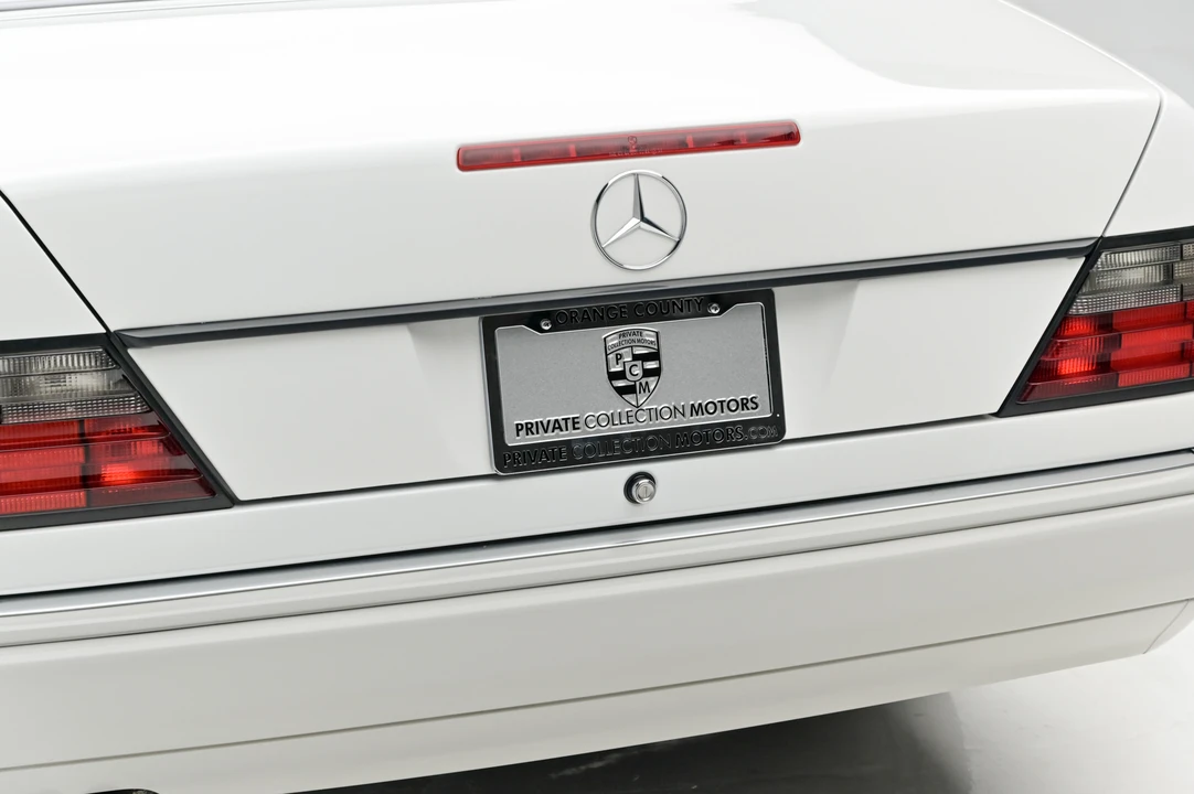 1995 Mercedes-Benz W124 E-Class - Image 19 of 31