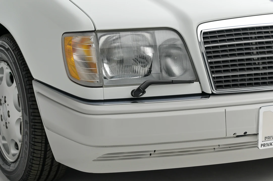 1995 Mercedes-Benz W124 E-Class - Image 26 of 31