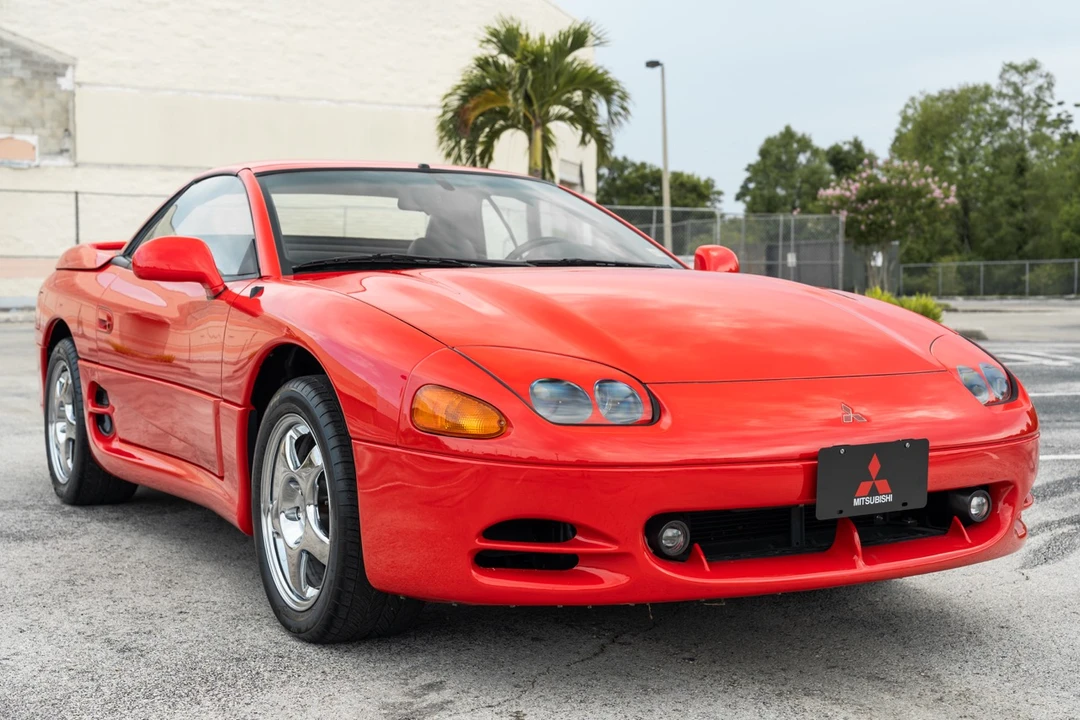 1995 Mitsubishi 3000GT Series 2 - Image 2 of 31