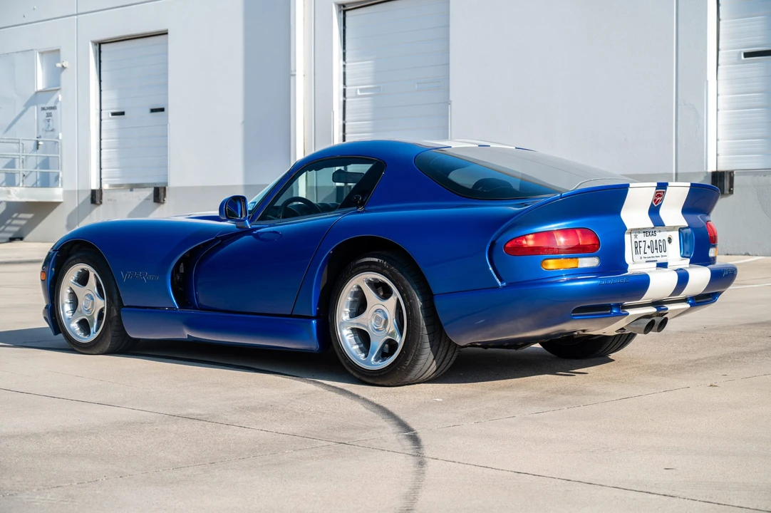 1996 Dodge Viper GTS 2nd Gen - Image 9 of 31