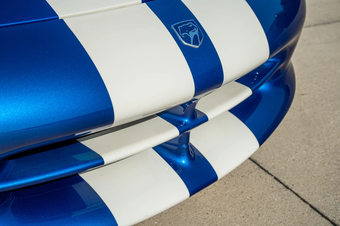 1996 Dodge Viper GTS 2nd Gen - Image 25 of 31