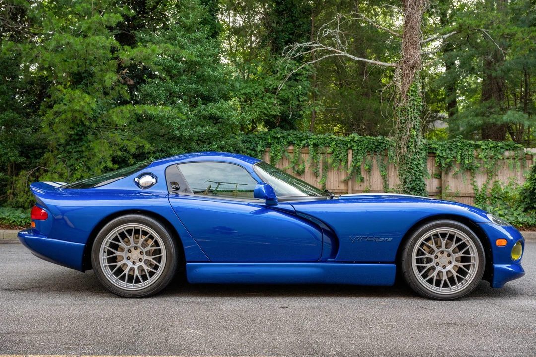 1996 Dodge Viper GTS 2nd Gen - Image 11 of 31