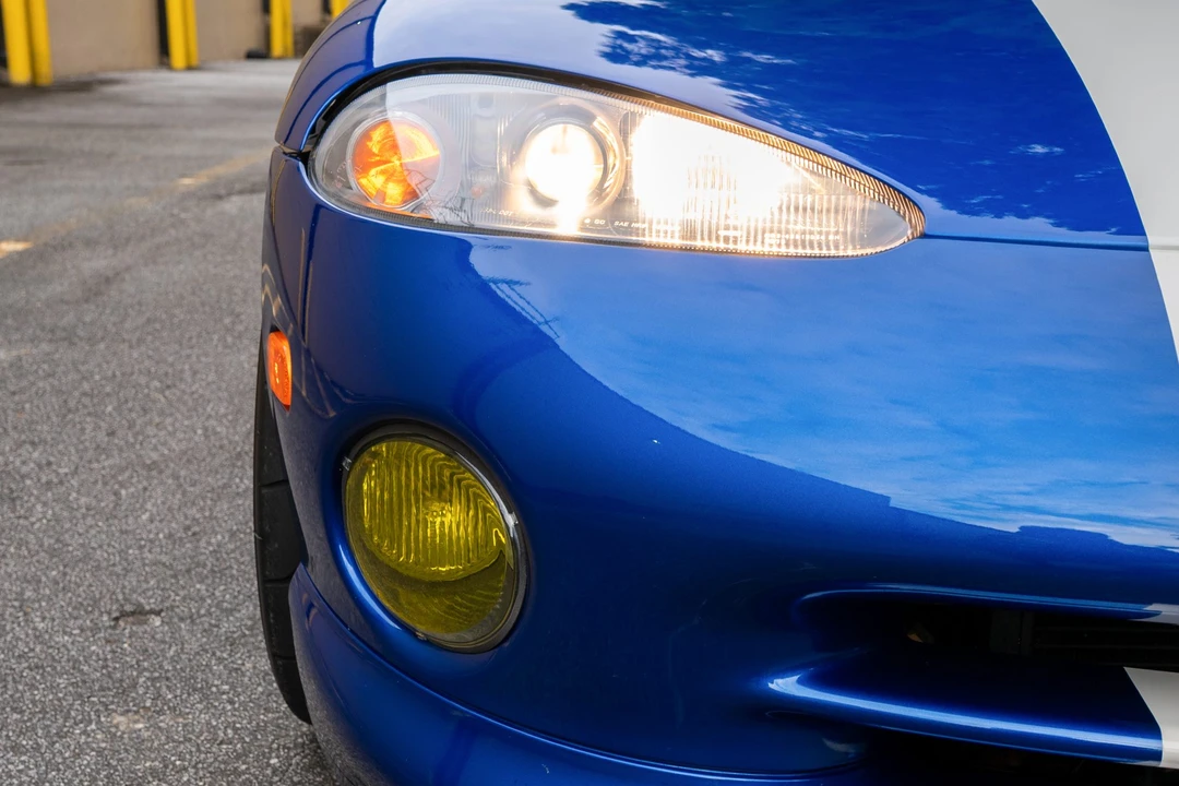 1996 Dodge Viper GTS 2nd Gen - Image 22 of 31
