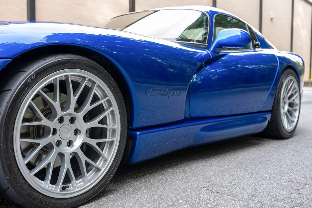 1996 Dodge Viper GTS 2nd Gen - Image 27 of 31
