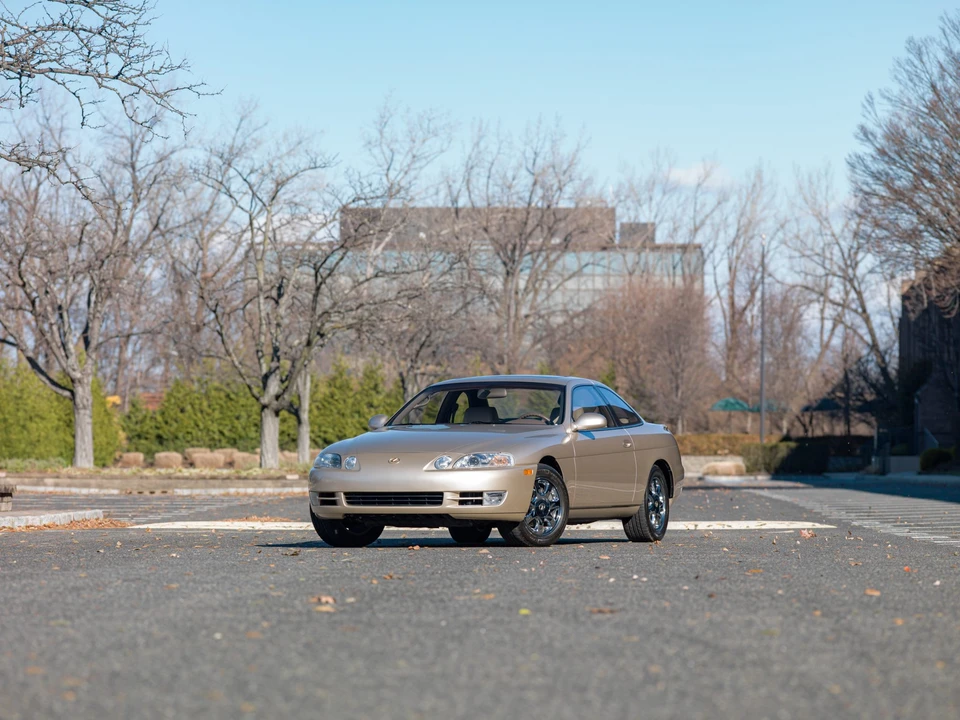 1996 Lexus SC400 - Image 2 of 31