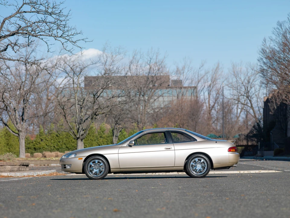 1996 Lexus SC400 - Image 3 of 31