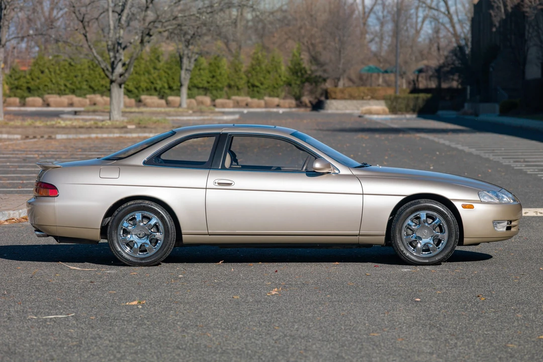 1996 Lexus SC400 - Image 17 of 31
