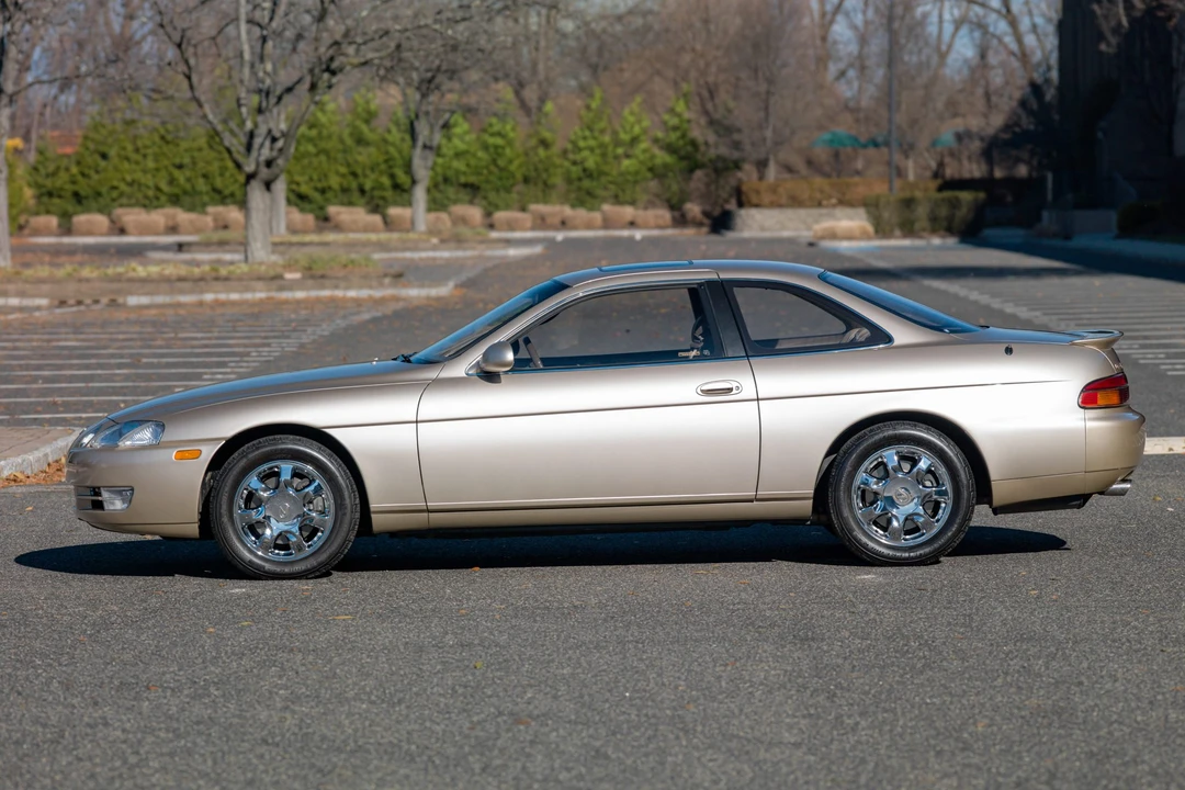 1996 Lexus SC400 - Image 11 of 31