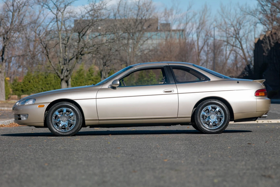 1996 Lexus SC400 - Image 10 of 31