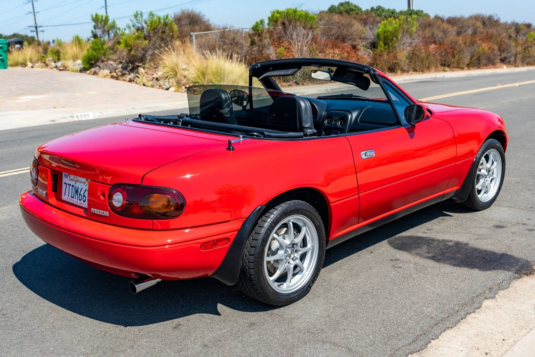 1996 Mazda NA MX-5 Miata - Image 6 of 31