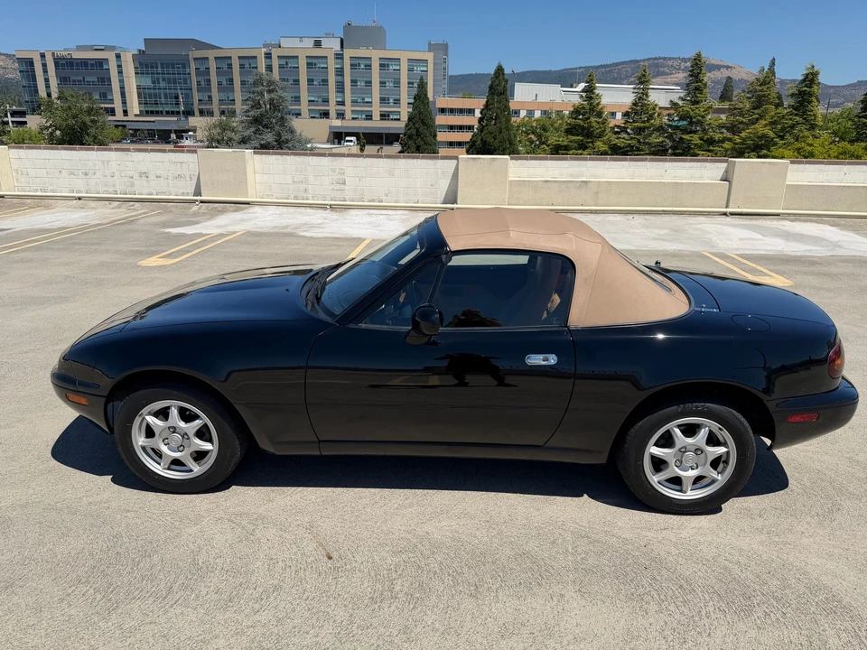 1997 Mazda NA MX-5 Miata - Image 30 of 31