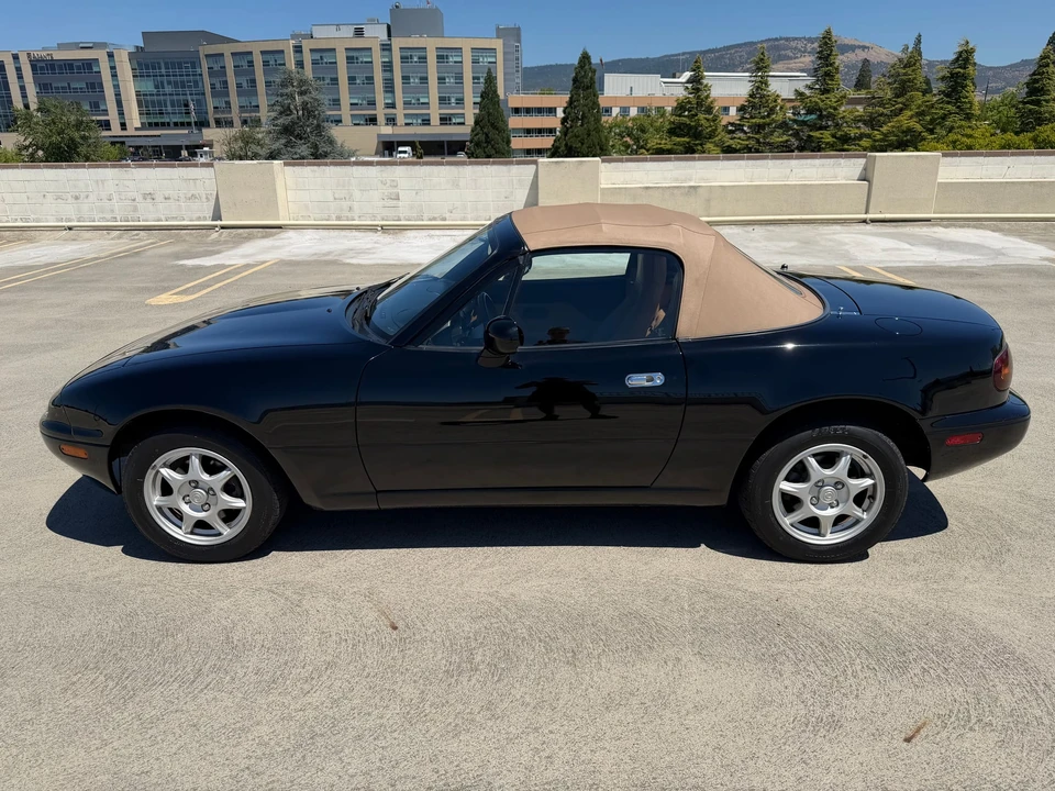 1997 Mazda NA MX-5 Miata - Image 27 of 31