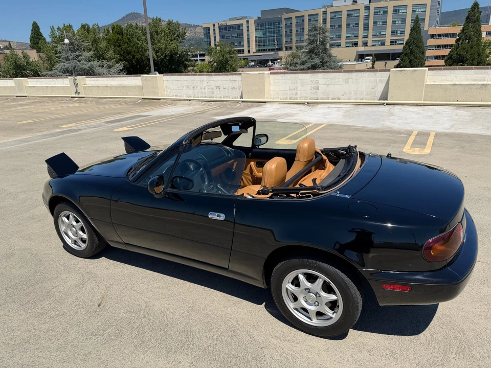 1997 Mazda NA MX-5 Miata - Image 10 of 31