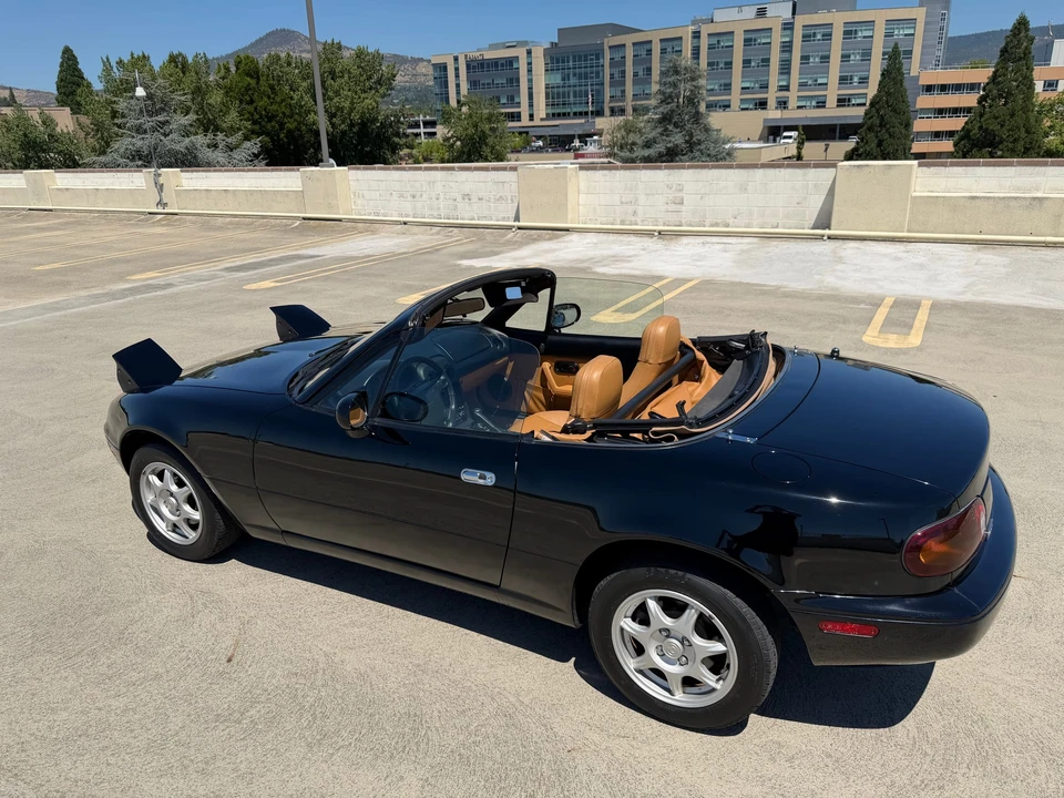 1997 Mazda NA MX-5 Miata - Image 9 of 31