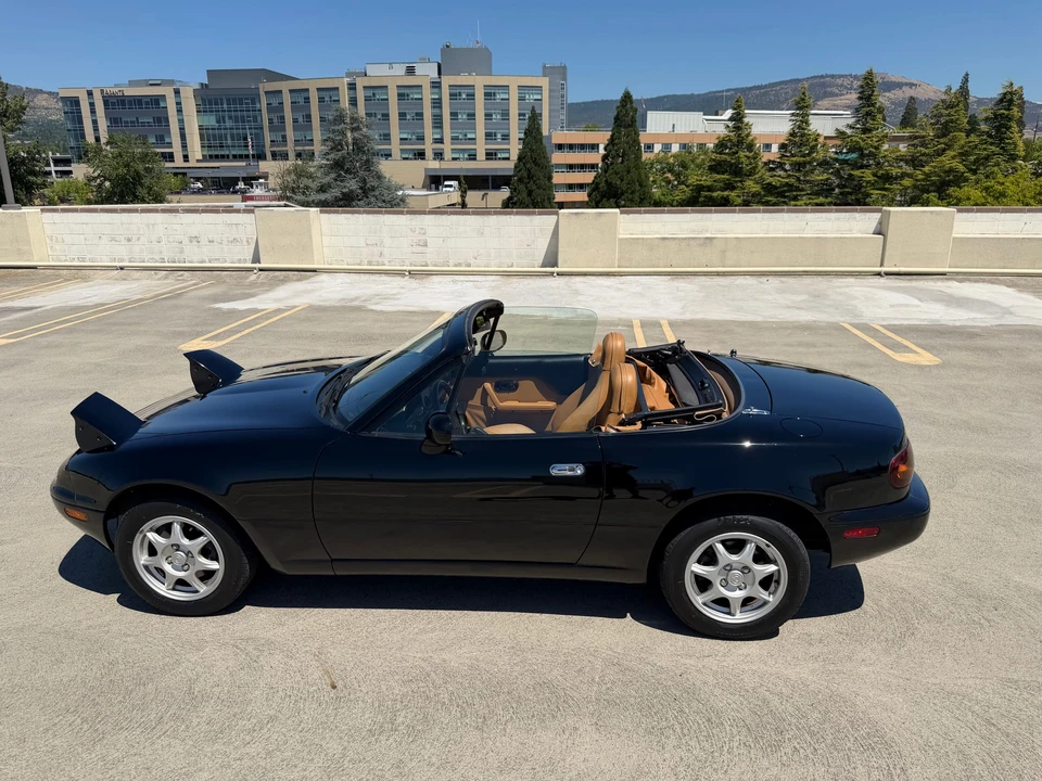 1997 Mazda NA MX-5 Miata - Image 7 of 31