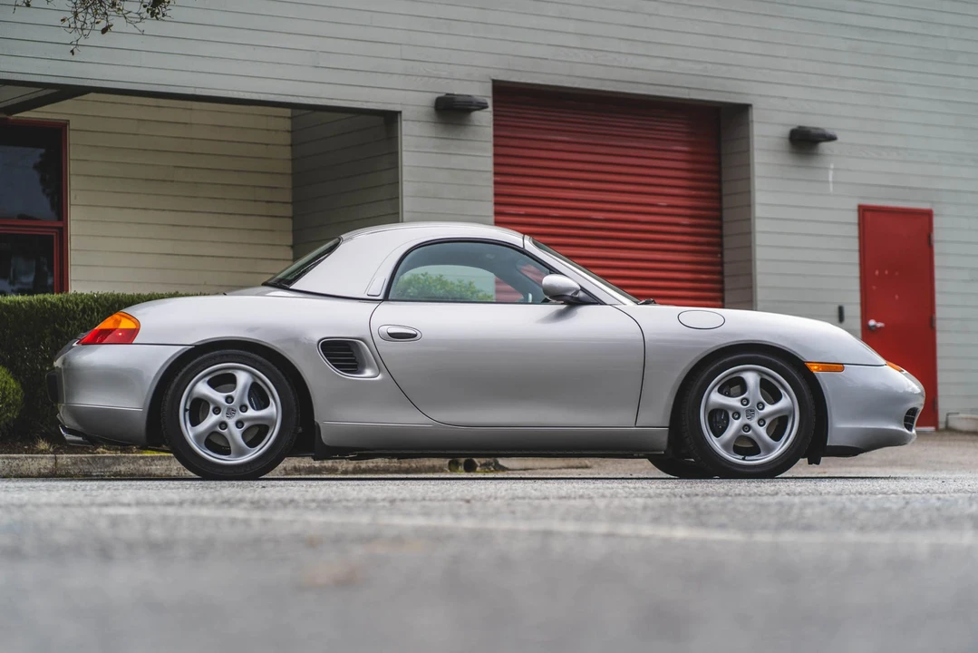 1997 Porsche 986 Boxster - Image 18 of 31