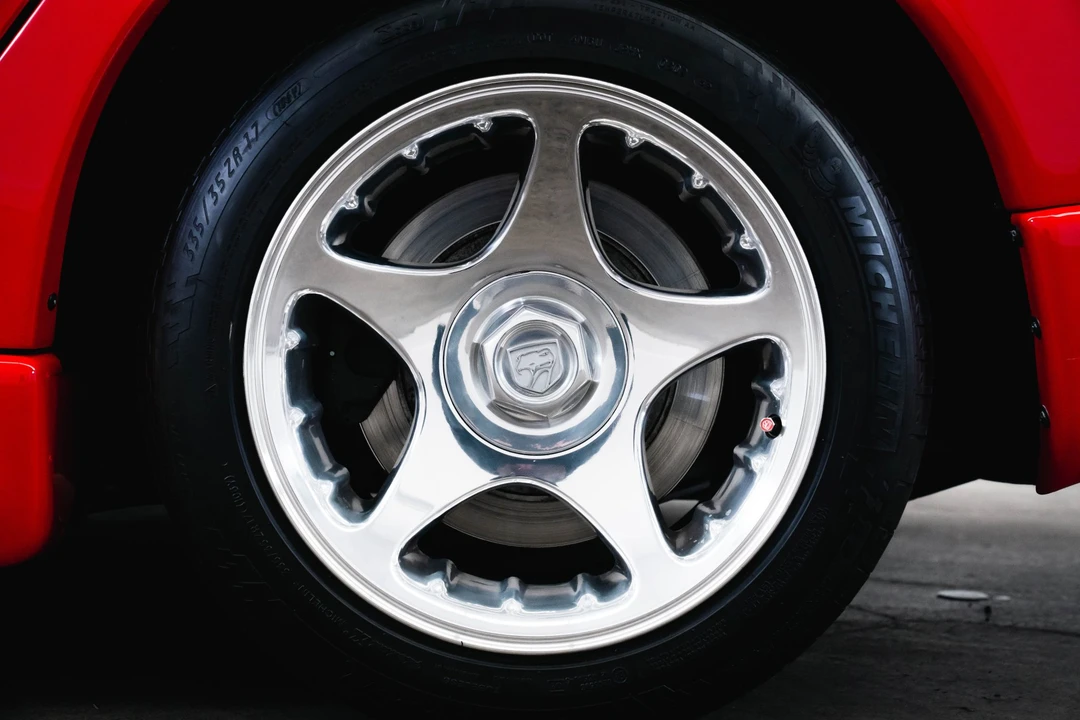 1998 Dodge Viper GTS 2nd Gen - Image 29 of 31