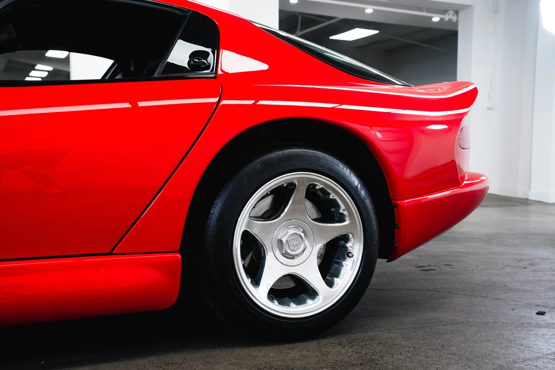 1998 Dodge Viper GTS 2nd Gen - Image 25 of 31