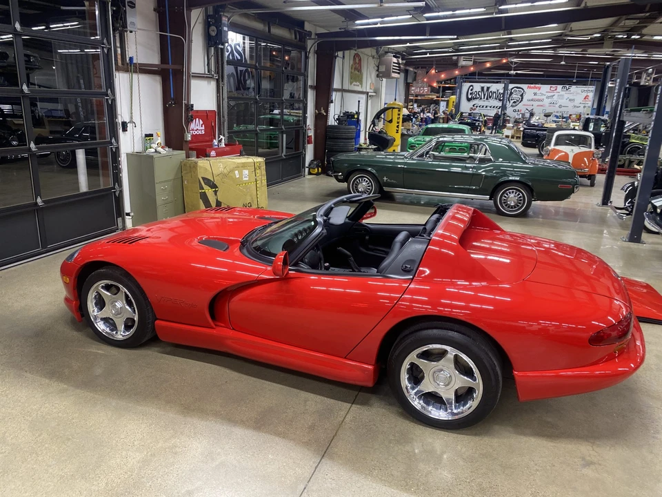 1998 Dodge Viper 2nd Gen - Image 17 of 31