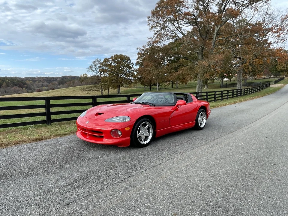 1998 Dodge Viper 2nd Gen - Image 2 of 31