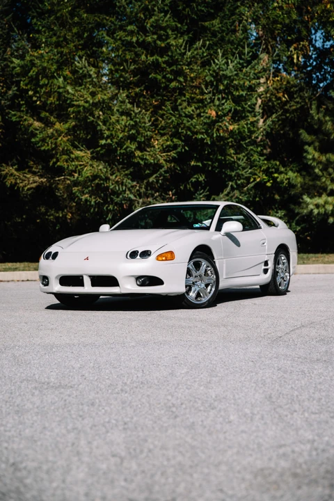 1998 Mitsubishi 3000GT Series 3 - Image 2 of 31