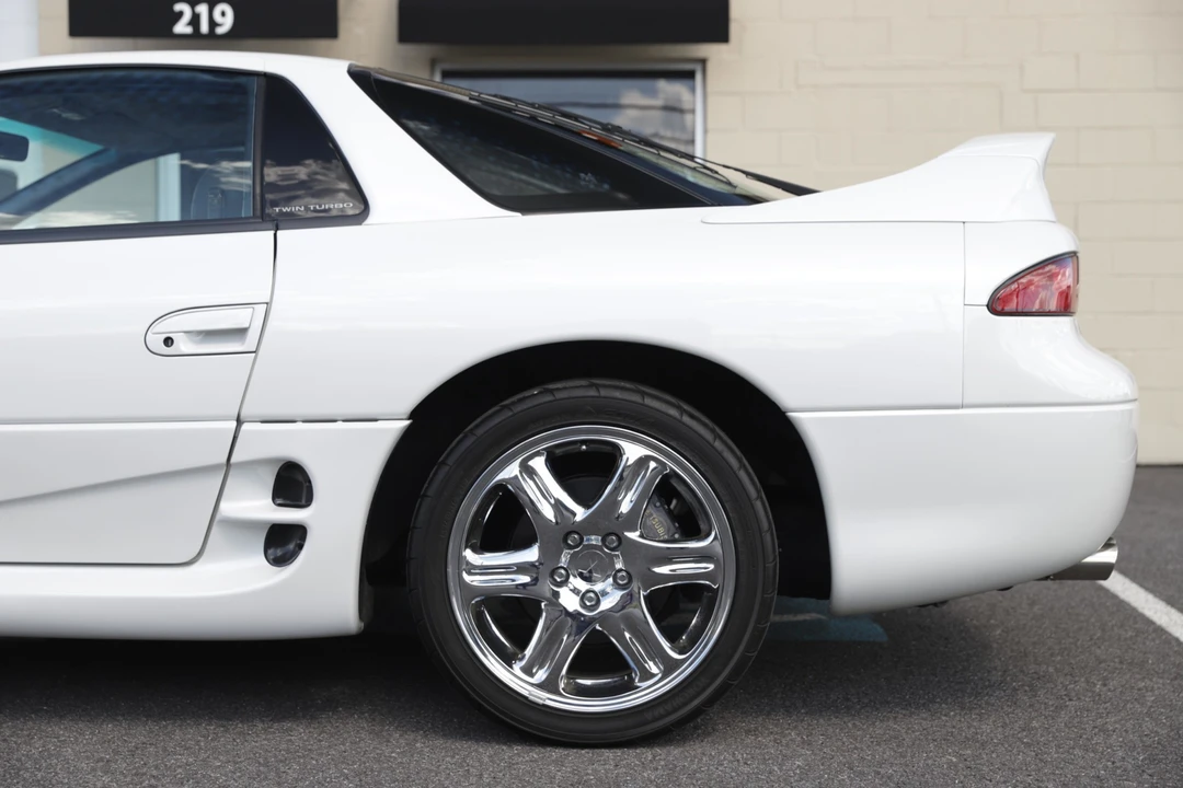 1998 Mitsubishi 3000GT Series 3 - Image 18 of 31