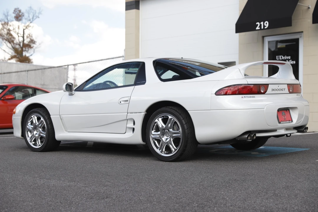 1998 Mitsubishi 3000GT Series 3 - Image 11 of 31