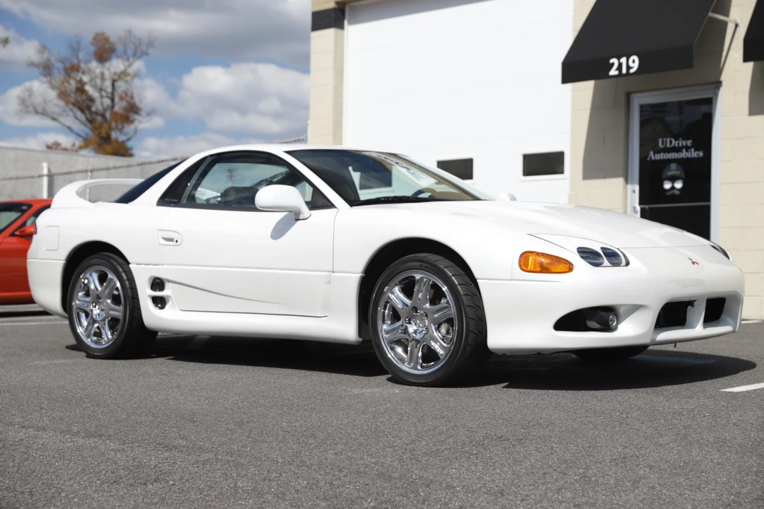 1998 Mitsubishi 3000GT Series 3 - Image 14 of 31